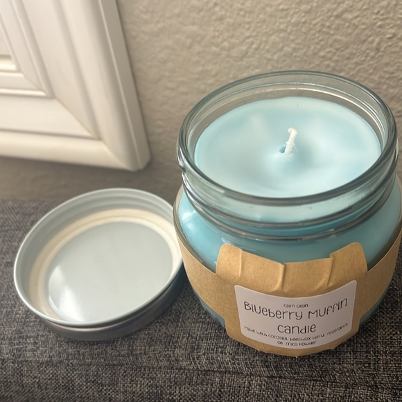 Handcrafted Blueberry Muffin Candle - Picture 2 of 2